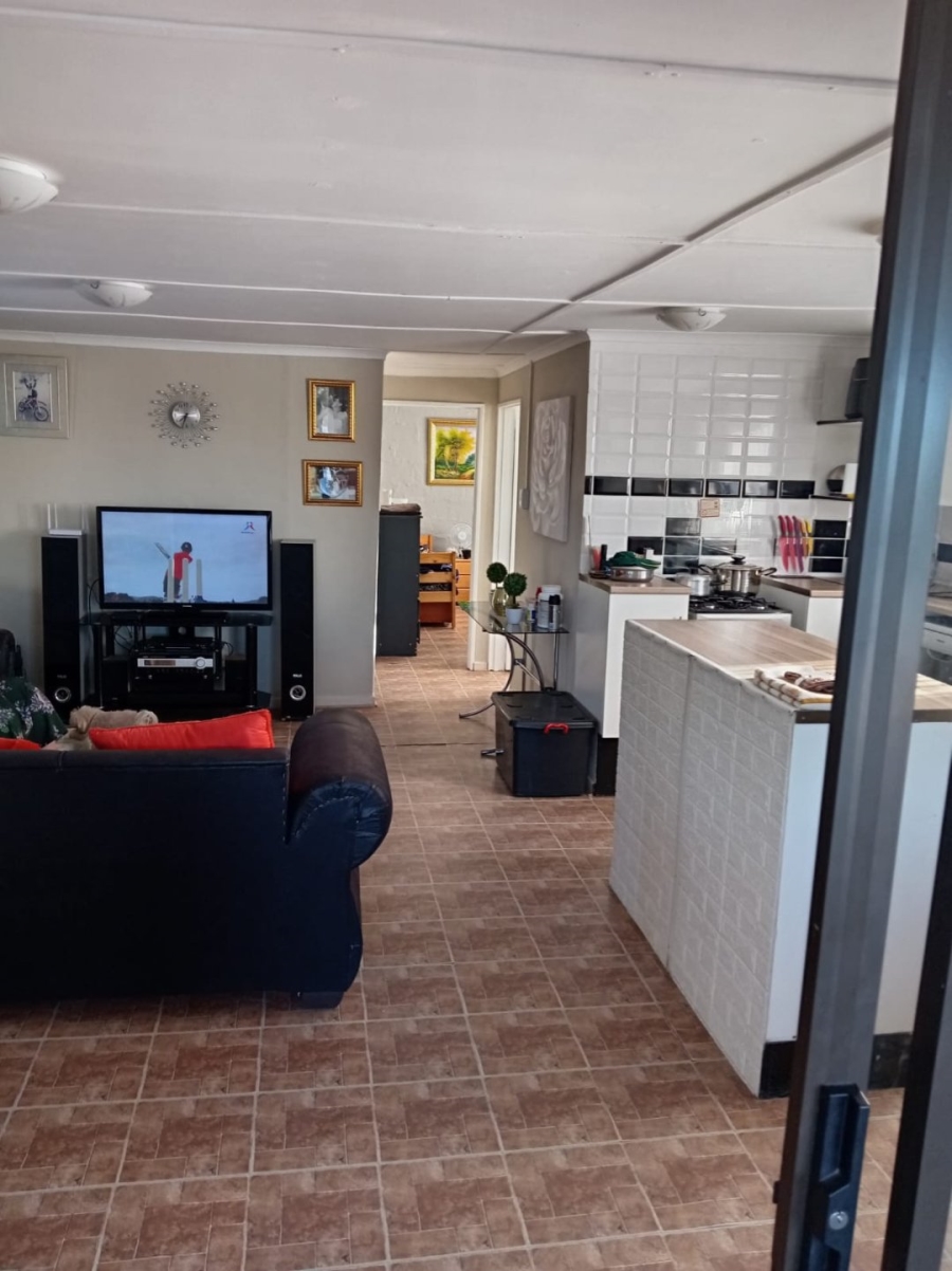  Bedroom Property for Sale in Bloemhof North West